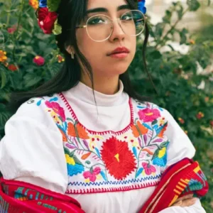 Blusa Con Diseño Floral